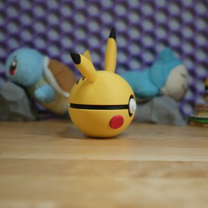 Pikachu Monster Ball